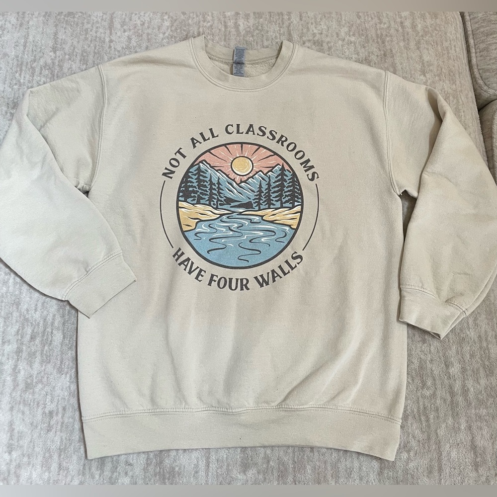 Beige Outdoor Graphic Women’s Sweater